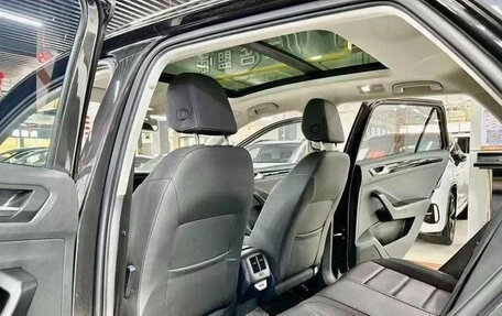 Volkswagen T-Roc I, 2022 год, 1 420 000 рублей, 8 фотография
