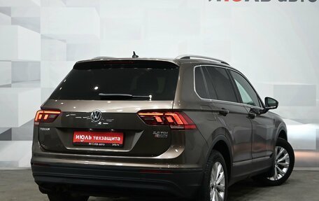 Volkswagen Tiguan II, 2018 год, 2 350 000 рублей, 7 фотография