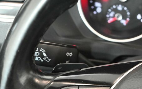 Volkswagen Tiguan II, 2018 год, 2 350 000 рублей, 17 фотография