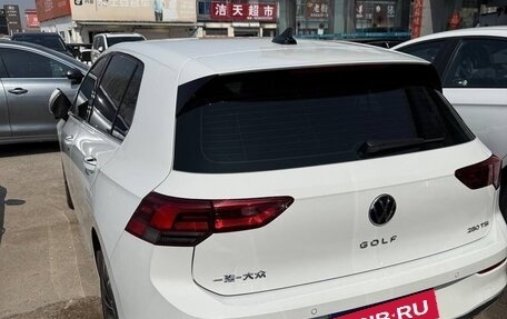 Volkswagen Golf VIII, 2022 год, 1 780 000 рублей, 4 фотография