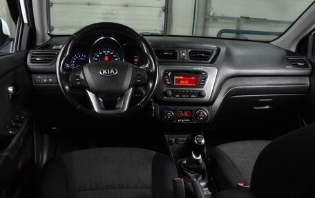 KIA Rio III рестайлинг, 2013 год, 849 000 рублей, 6 фотография