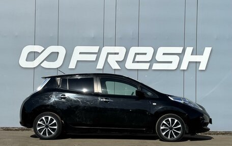 Nissan Leaf I, 2016 год, 859 000 рублей, 5 фотография