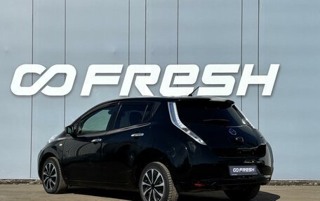 Nissan Leaf I, 2016 год, 859 000 рублей, 2 фотография