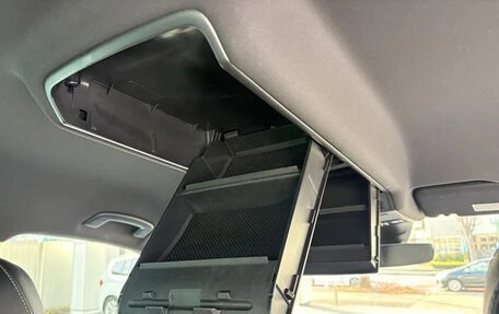 Volkswagen Tiguan II, 2022 год, 2 120 000 рублей, 14 фотография