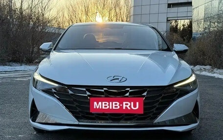 Hyundai Elantra, 2023 год, 1 424 911 рублей, 2 фотография