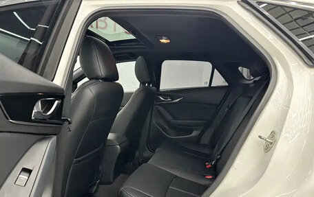 Mazda CX-4, 2023 год, 2 090 017 рублей, 10 фотография