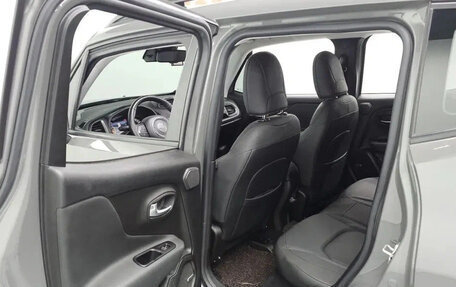 Jeep Renegade I рестайлинг, 2022 год, 1 370 000 рублей, 8 фотография