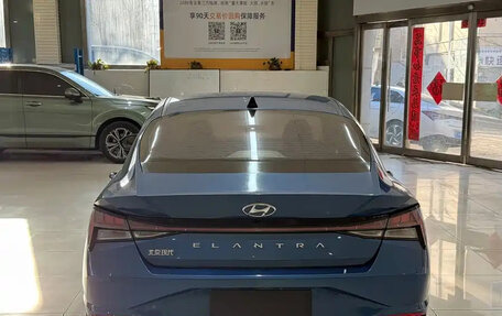 Hyundai Elantra, 2023 год, 1 424 911 рублей, 5 фотография