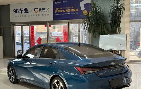 Hyundai Elantra, 2023 год, 1 424 911 рублей, 6 фотография