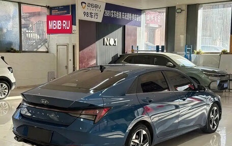 Hyundai Elantra, 2023 год, 1 424 911 рублей, 4 фотография