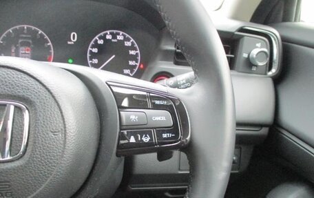 Honda Vezel, 2024 год, 2 150 555 рублей, 14 фотография