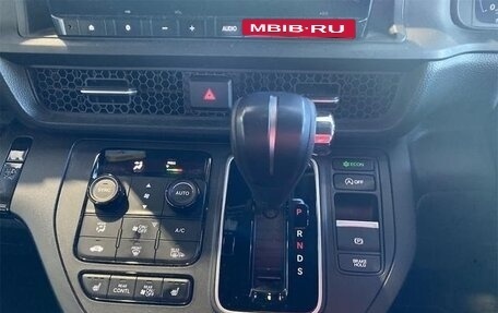 Honda Stepwgn, 2023 год, 2 300 555 рублей, 17 фотография