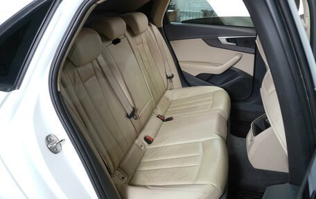 Audi A4, 2017 год, 2 449 000 рублей, 7 фотография