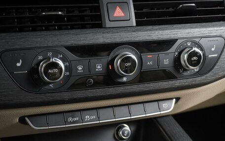 Audi A4, 2017 год, 2 449 000 рублей, 18 фотография