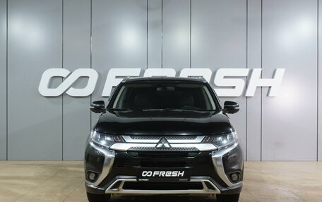 Mitsubishi Outlander III рестайлинг 3, 2021 год, 2 349 000 рублей, 3 фотография
