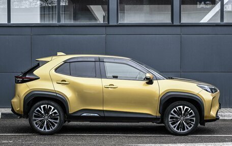 Toyota Yaris Cross, 2022 год, 2 529 000 рублей, 5 фотография