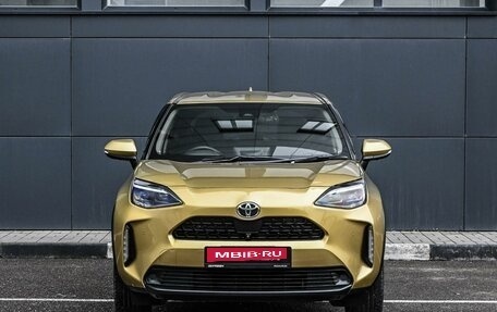 Toyota Yaris Cross, 2022 год, 2 529 000 рублей, 3 фотография