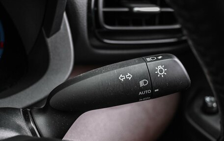 Toyota Yaris Cross, 2022 год, 2 529 000 рублей, 17 фотография