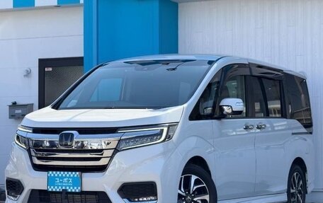 Honda Stepwgn IV, 2022 год, 1 880 555 рублей, 1 фотография