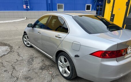 Honda Accord VII рестайлинг, 2004 год, 677 000 рублей, 16 фотография
