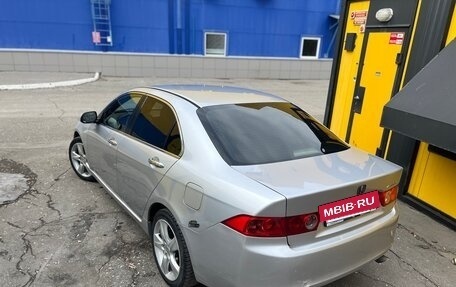 Honda Accord VII рестайлинг, 2004 год, 677 000 рублей, 14 фотография