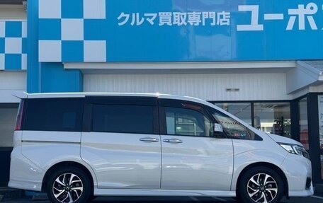 Honda Stepwgn IV, 2022 год, 1 880 555 рублей, 6 фотография