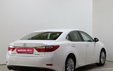 Lexus ES VII, 2014 год, 1 970 000 рублей, 5 фотография
