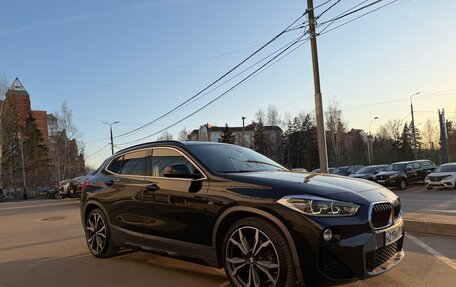 BMW X2, 2018 год, 3 000 000 рублей, 2 фотография