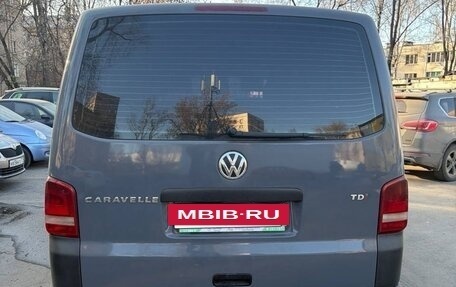 Volkswagen Caravelle T5, 2014 год, 1 870 000 рублей, 5 фотография