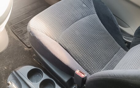 Mitsubishi Grandis, 2006 год, 200 000 рублей, 12 фотография