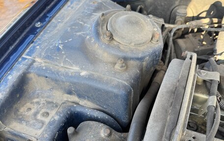 KIA Magentis I, 2005 год, 200 000 рублей, 13 фотография