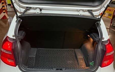 BMW 1 серия, 2011 год, 900 000 рублей, 8 фотография