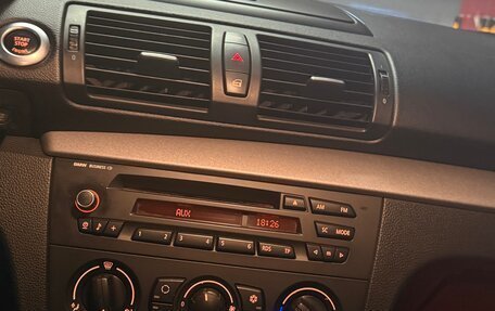 BMW 1 серия, 2011 год, 900 000 рублей, 7 фотография