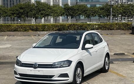 Volkswagen Polo, 2023 год, 1 200 000 рублей, 1 фотография