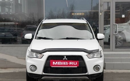 Mitsubishi Outlander III рестайлинг 3, 2010 год, 1 300 000 рублей, 2 фотография