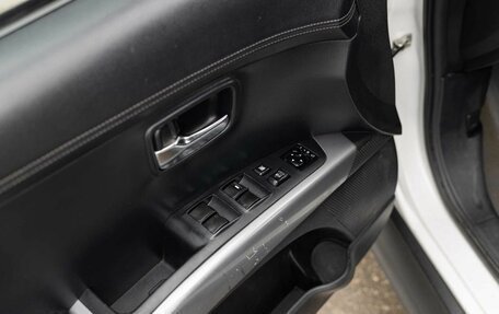 Mitsubishi Outlander III рестайлинг 3, 2010 год, 1 300 000 рублей, 15 фотография