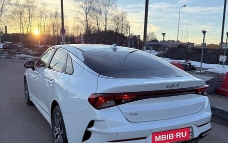 KIA K5, 2022 год, 2 700 000 рублей, 4 фотография