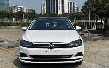 Volkswagen Polo, 2023 год, 1 200 000 рублей, 2 фотография