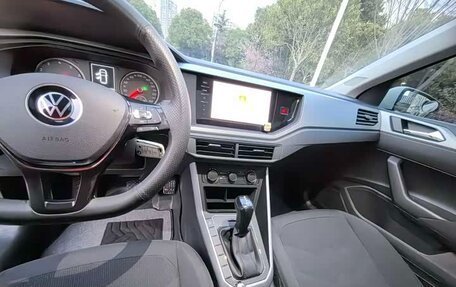 Volkswagen Polo, 2022 год, 1 080 000 рублей, 10 фотография