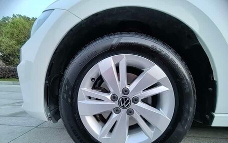 Volkswagen Polo, 2022 год, 1 080 000 рублей, 15 фотография