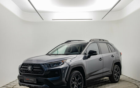 Toyota RAV4, 2020 год, 3 900 000 рублей, 1 фотография
