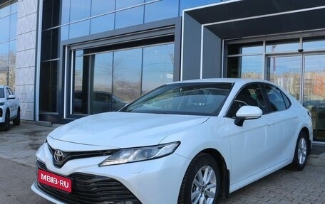 Toyota Camry, 2021 год, 2 770 000 рублей, 1 фотография