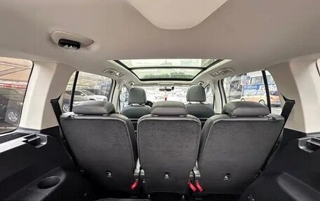 Volkswagen Touran III, 2020 год, 1 560 004 рублей, 15 фотография