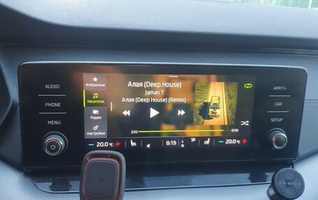 Skoda Octavia IV, 2021 год, 1 200 000 рублей, 8 фотография