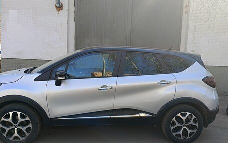 Renault Kaptur I рестайлинг, 2017 год, 1 500 000 рублей, 1 фотография