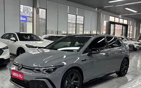 Volkswagen Golf VIII, 2022 год, 1 860 017 рублей, 1 фотография