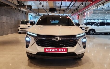 Chevrolet Trax, 2023 год, 1 590 000 рублей, 3 фотография