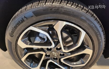 Chevrolet Trax, 2023 год, 1 590 000 рублей, 21 фотография