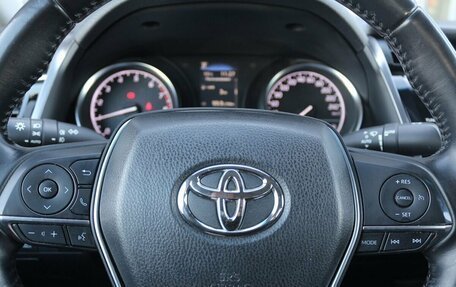 Toyota Camry, 2021 год, 2 770 000 рублей, 9 фотография