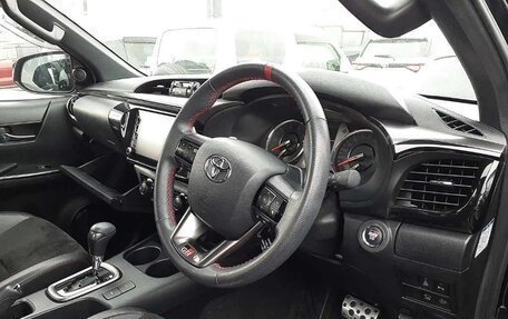 Toyota Hilux VIII, 2022 год, 3 680 980 рублей, 9 фотография